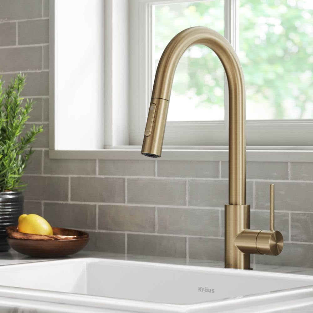 Oletto Contemporary Pull-Down Single Handle Kitchen Faucet in Brushed Gold, KPF-3104 BG